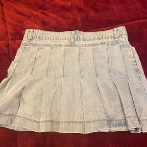 Pleated Jean skirt (Shein)